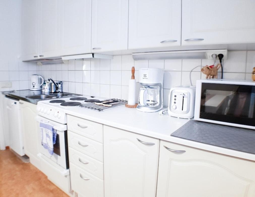 Comfortable Apartment Mila At A Good Location ก็อตกา ภายนอก รูปภาพ
